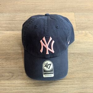 NWT '47 Clean Up Yankees MLB Core Women's Baseball Hat Pink Navy
